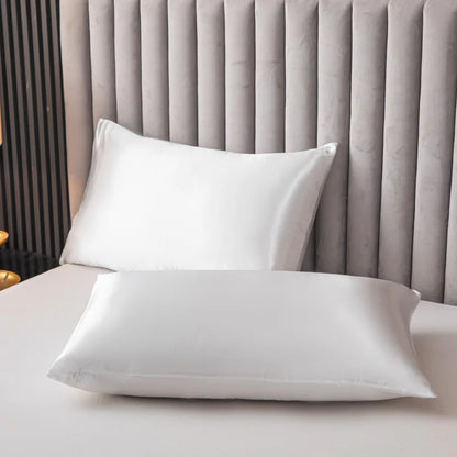 Set 3 Pezzi – Copripiumino in Raso, morbido e delicato, per notti dal tocco di lusso