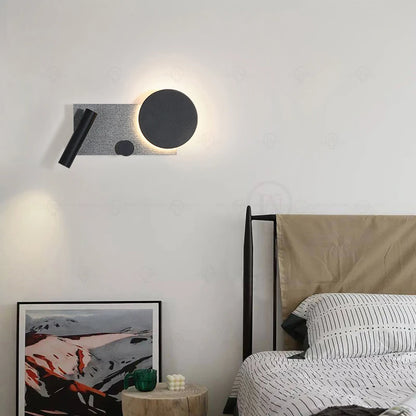 Lampada da Parete per Comodino con Faretto Regolabile – Stile Nordico Moderno con Interruttore Integrato | Casa Fiorita
